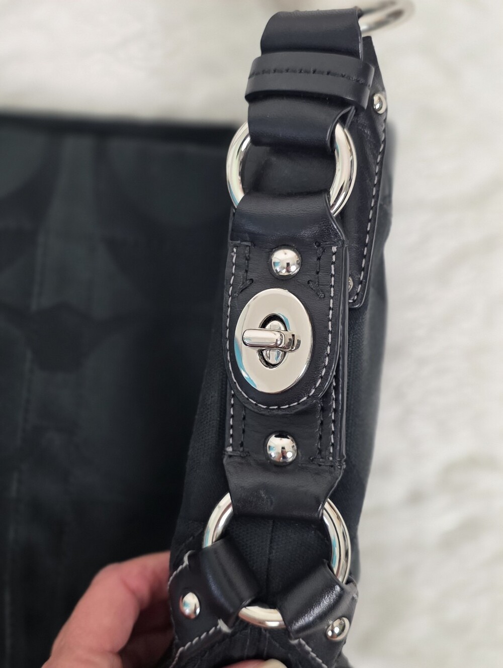 Coach Black Signature Canvas Hobo Bag - Picture 4 of 15